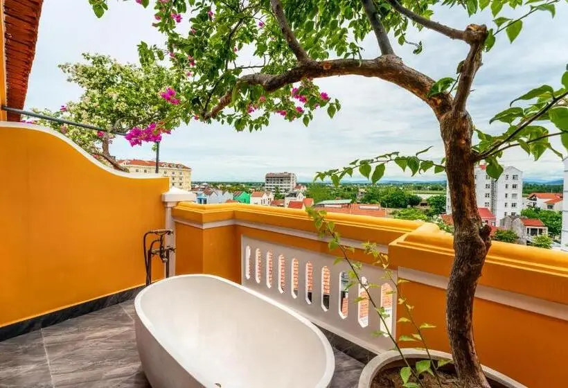 سوییت جونیور با بالکن, Son Hoi An Boutique Hotel & Spa