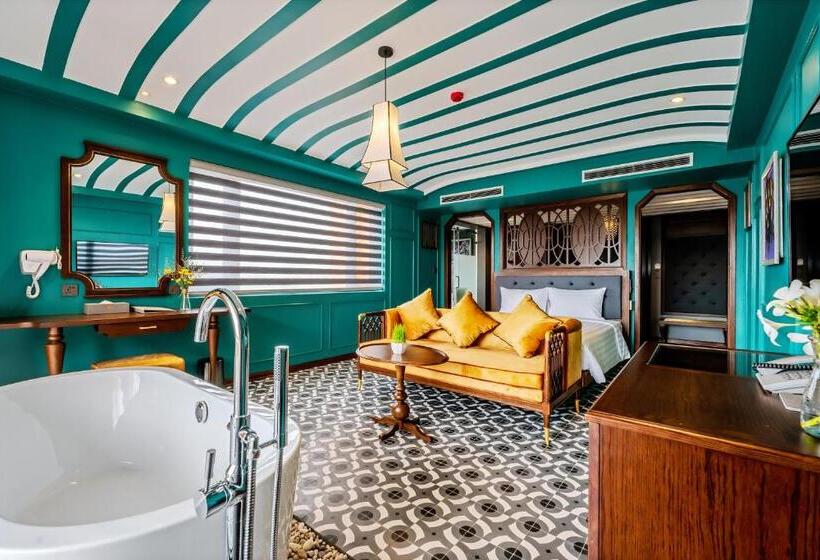 سوئیت با بالکن, Son Hoi An Boutique Hotel & Spa