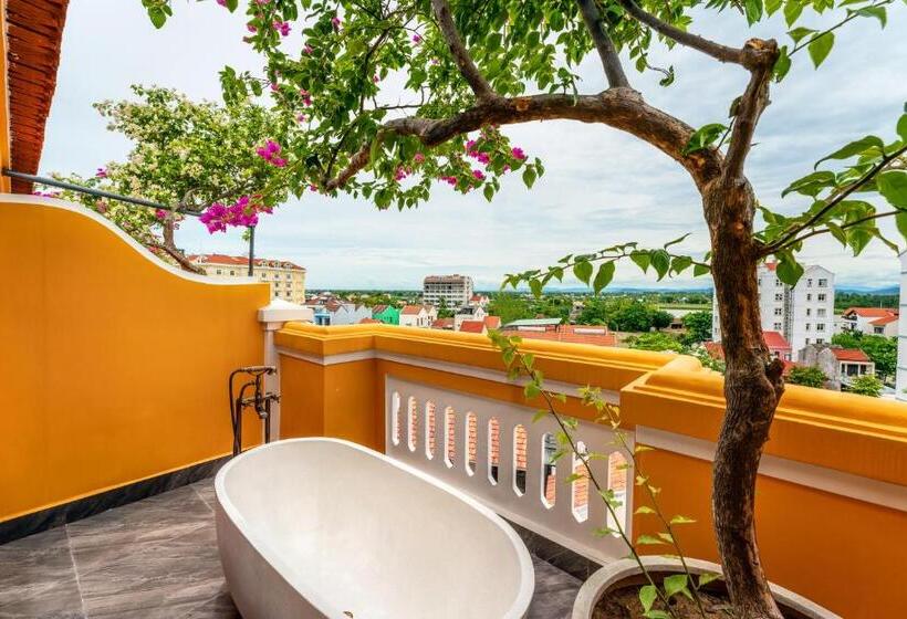 سوئیت سینیور, Son Hoi An Boutique Hotel & Spa