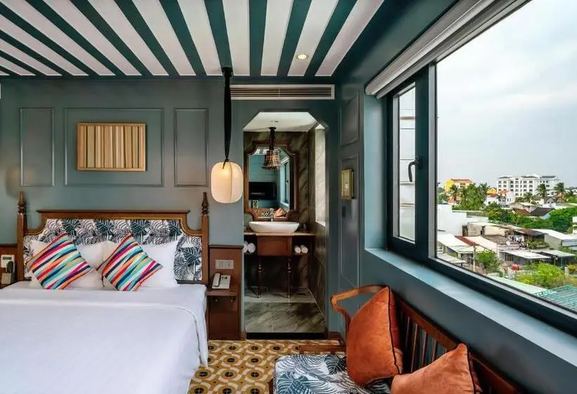 اتاق لوکس با چشم‌انداز استخر, Son Hoi An Boutique Hotel & Spa