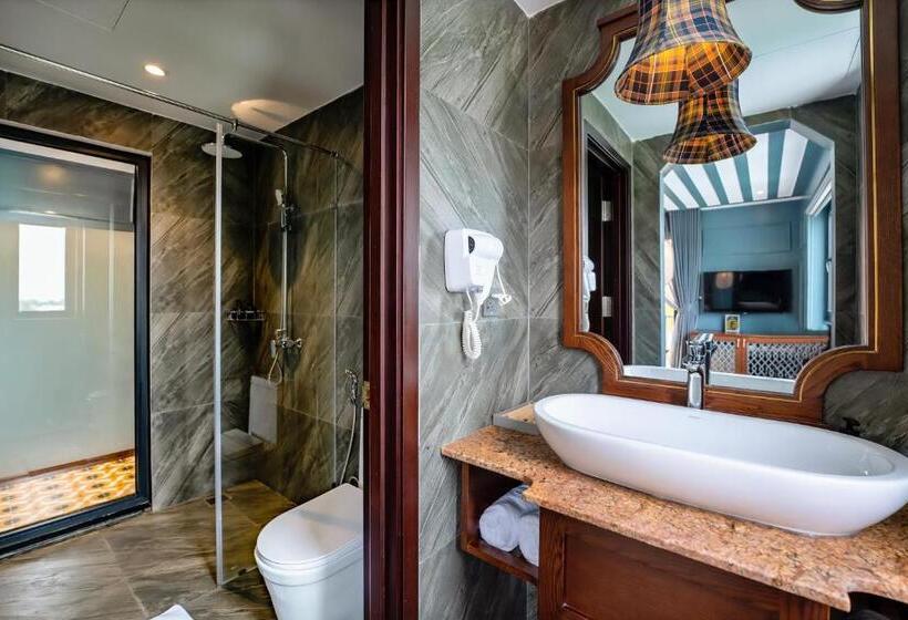 اتاق لوکس با چشمانداز استخر, Son Hoi An Boutique Hotel & Spa