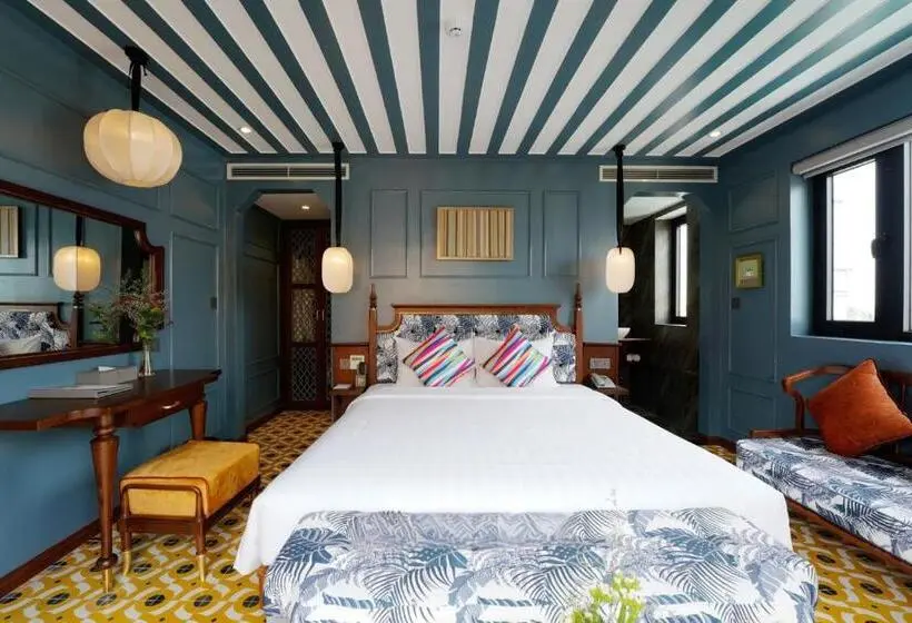 اتاق لوکس با چشم‌انداز استخر, Son Hoi An Boutique Hotel & Spa
