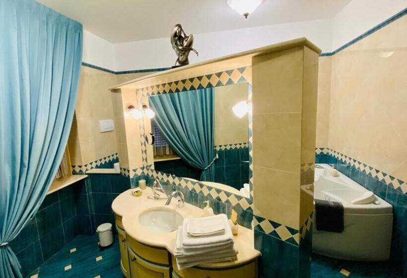 Номер Стандарт с Террасой, Oasi Di Monchiero