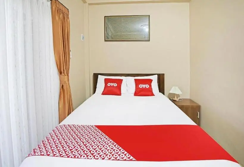 اتاق لوکس با تخت بزرگ, Collection O 91449 Griya Ampenan Residence