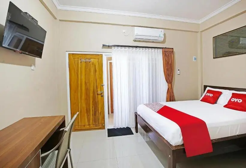 اتاق لوکس با تخت بزرگ, Collection O 91449 Griya Ampenan Residence