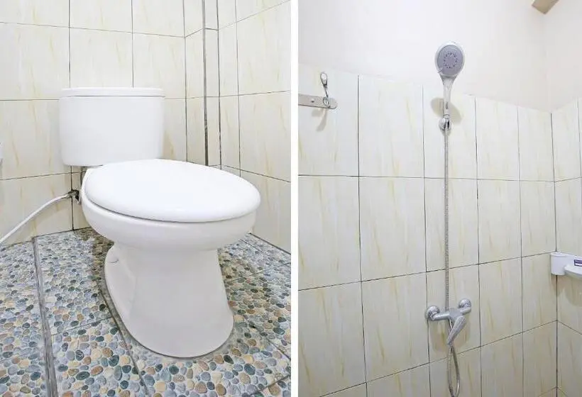 اتاق لوکس با تخت بزرگ, Collection O 91449 Griya Ampenan Residence