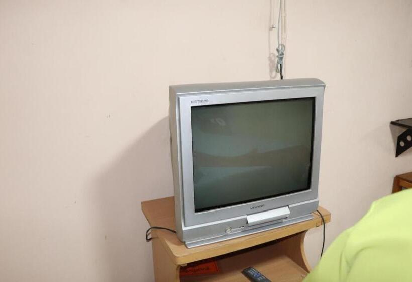 غرفة إقتصادية, Tipsiri Place