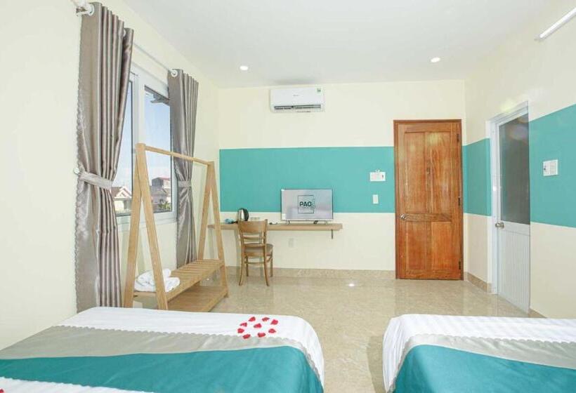 اتاق لوکس, Pao