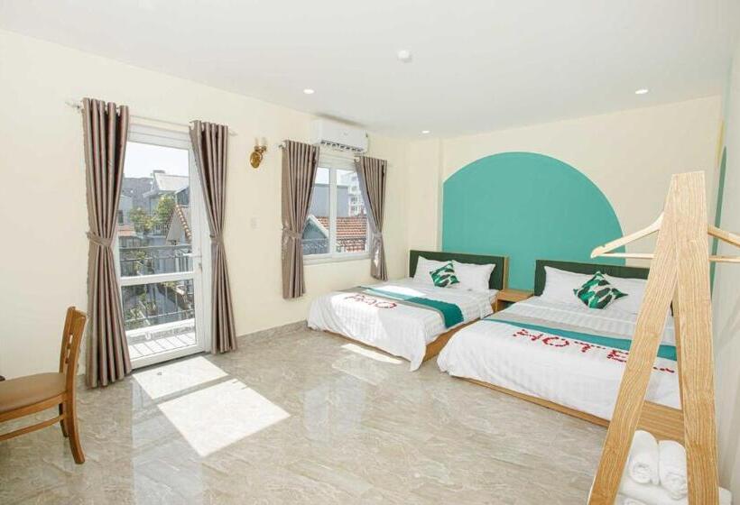 اتاق لوکس, Pao