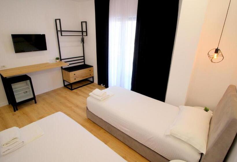 غرفة ديلوكس مزودة بشرفة, Qurku 2