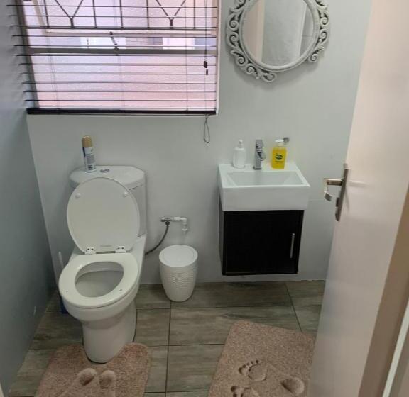 スタンダードルーム, 28 At Van Den Bos International Guesthouse