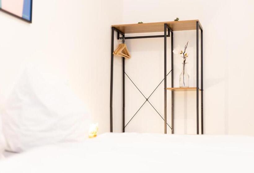 Апартаменты Superior 1 Спальня, Ko Living Space Am Neuen Theater Altstadt Street Art Design Apartments