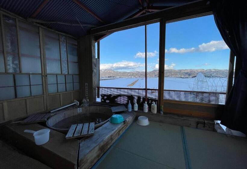 １ベッドルームハウス, ゲストハウス餓鬼大将