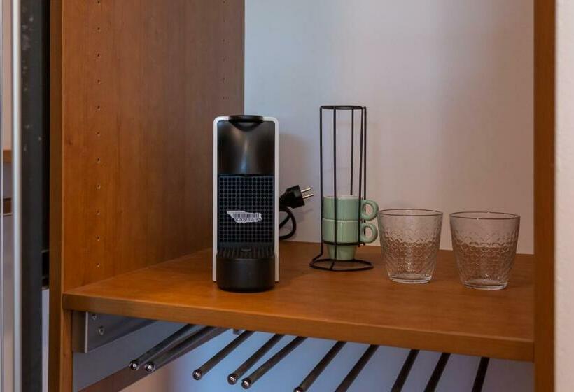 غرفة ديلوكس, Beguest Sunroca Suites