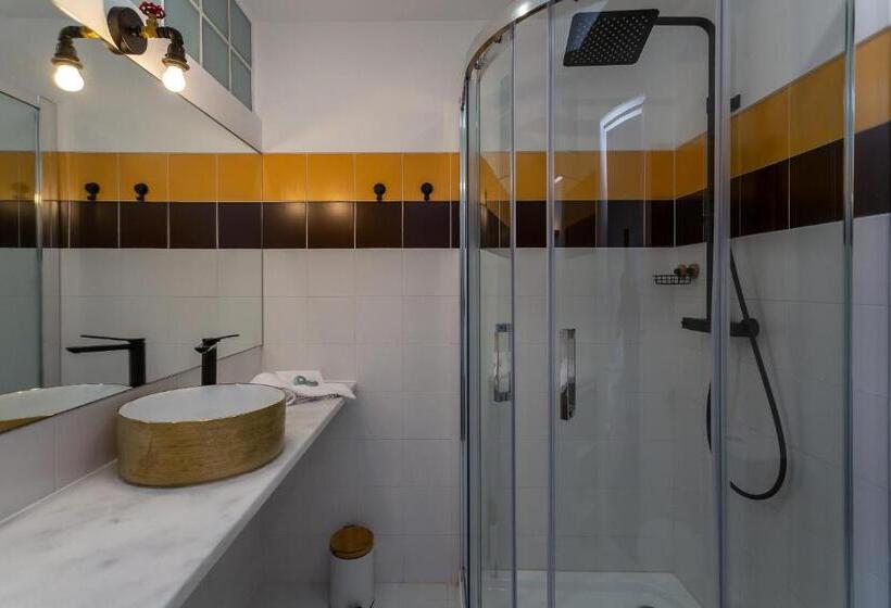 غرفة قياسية, Beguest Sunroca Suites