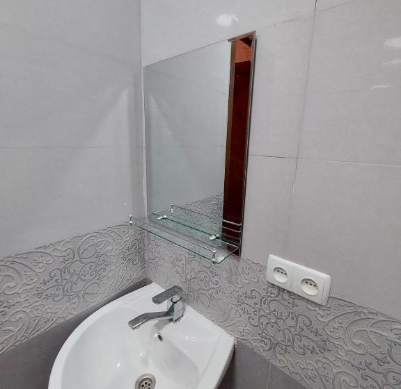 اتاق استاندارد با بالکن, Guesthouse Door In Sighnaghi