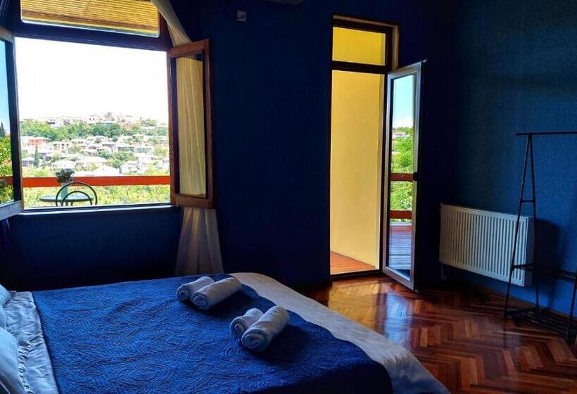 اتاق استاندارد با تراس, Guesthouse Door In Sighnaghi