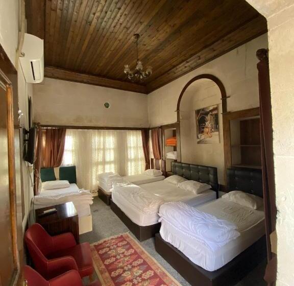 اتاق لوکس, Hanimağabuti̇k Otel