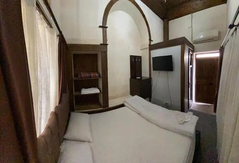 اتاق لوکس, Hanimağabuti̇k Otel