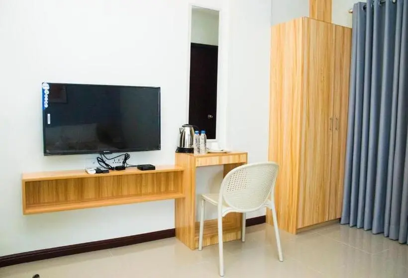 スタンダードルーム, Elti Suites By Bluebookers