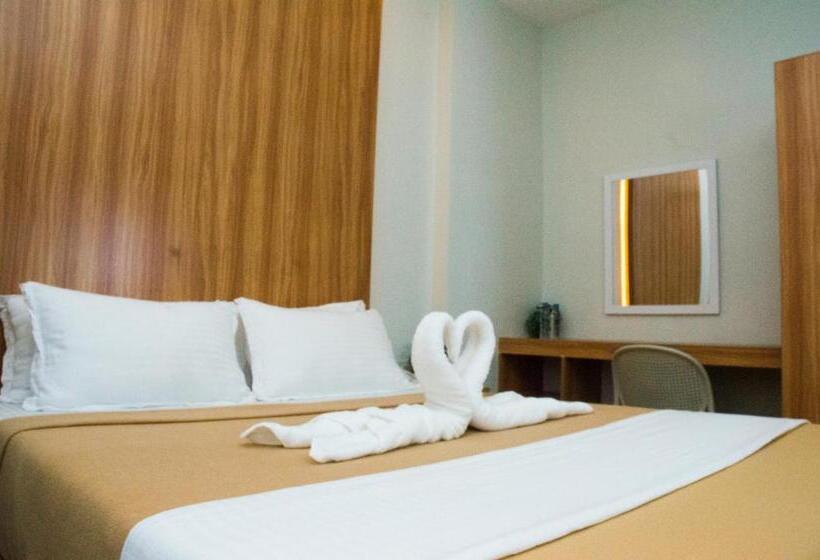 חדר דלוקס, Elti Suites By Bluebookers