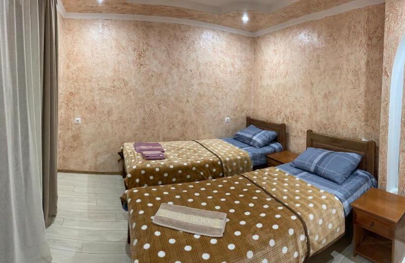 اتاق استاندارد, Guest House Diana