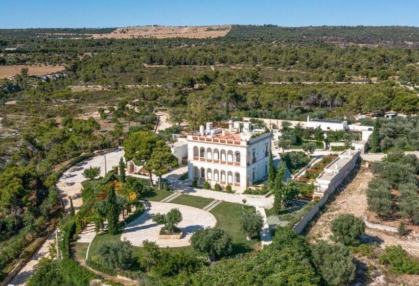 غرفة ديلوكس سرير كينج, Mastropà Exclusive Resort