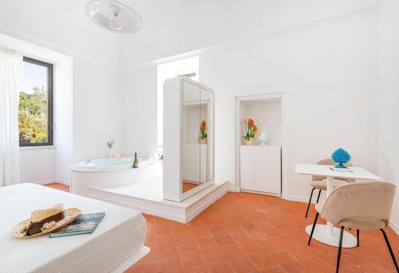 غرفة ديلوكس سرير كينج, Mastropà Exclusive Resort