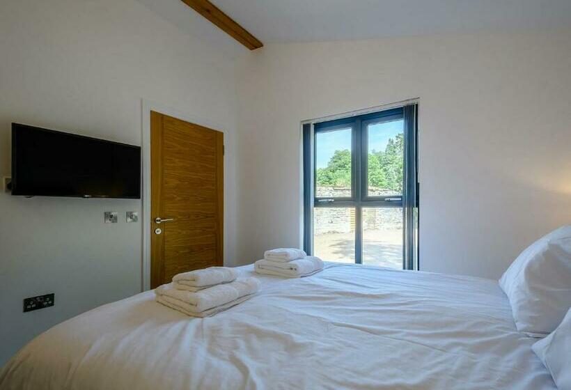 3间卧室的房子, Gadgirth Estate Lodges