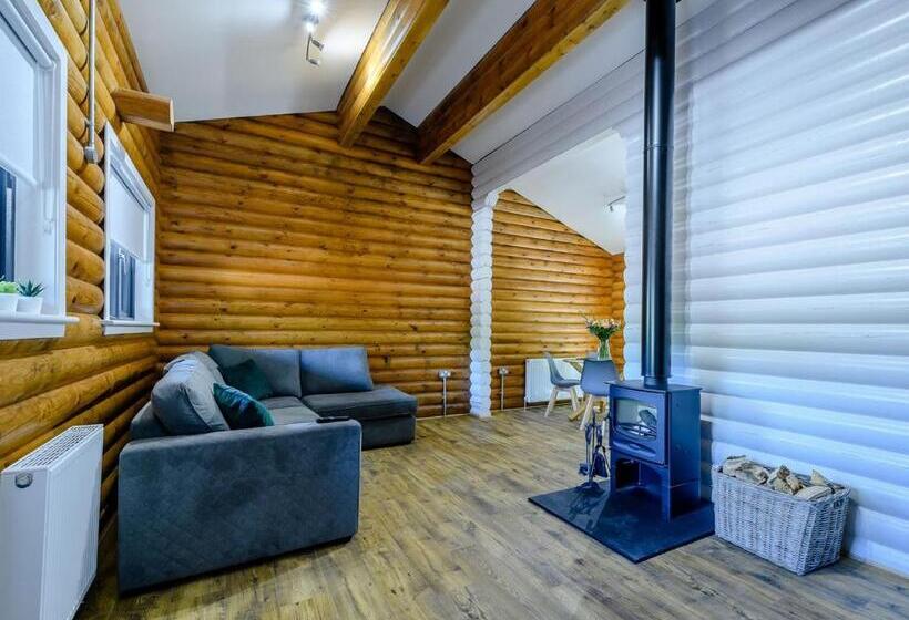 2间卧室的房子, Gadgirth Estate Lodges