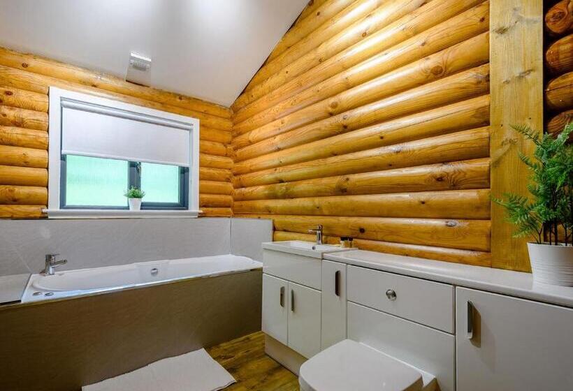 2间卧室的房子, Gadgirth Estate Lodges