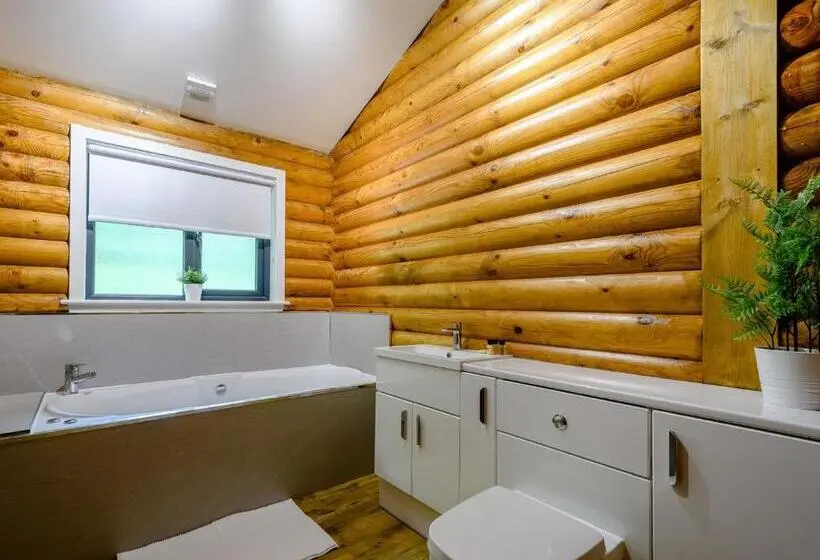 ２ベッドルームハウス, Gadgirth Estate Lodges