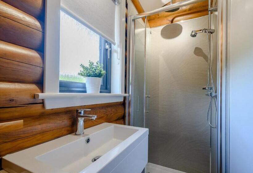 2间卧室的房子, Gadgirth Estate Lodges