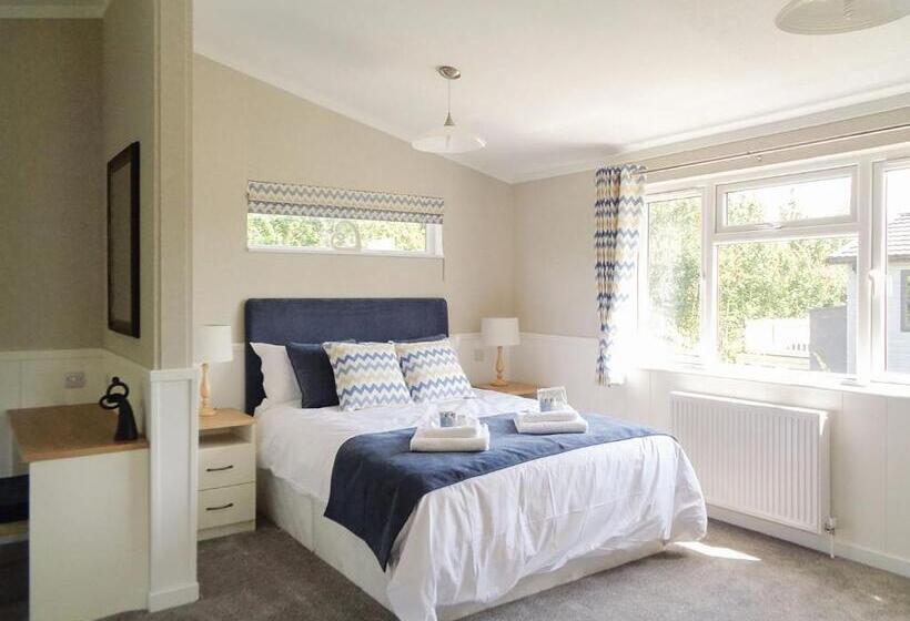 Дом 1 Спальня, Otters Mead Boutique Lodges