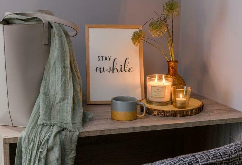 Deluxe Trippelrum, Maple Valley Guesthouse