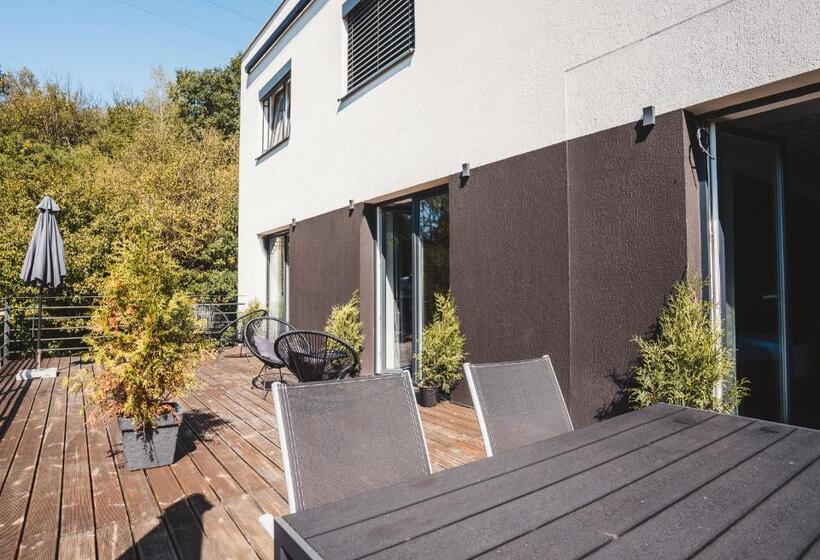 اتاق استاندارد سه تخته با بالکن, Villa Gall