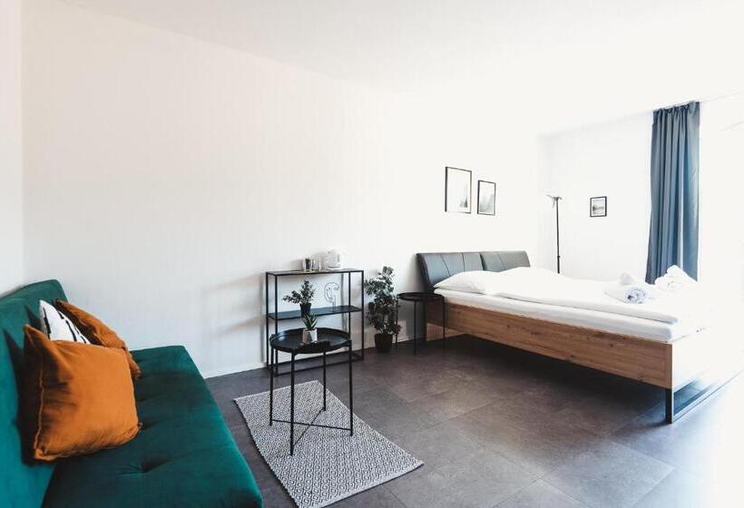 اتاق استاندارد سه تخته با بالکن, Villa Gall