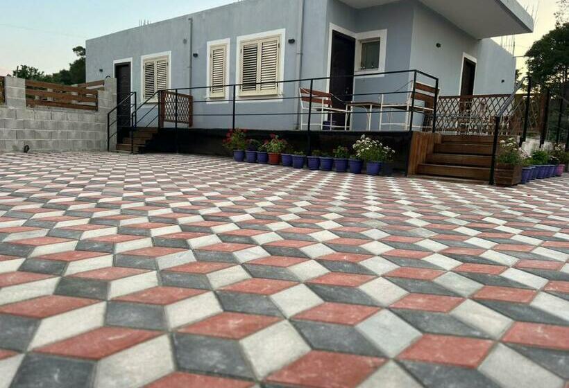 חדר משפחתי, Victoria Houses, Vlore Albania