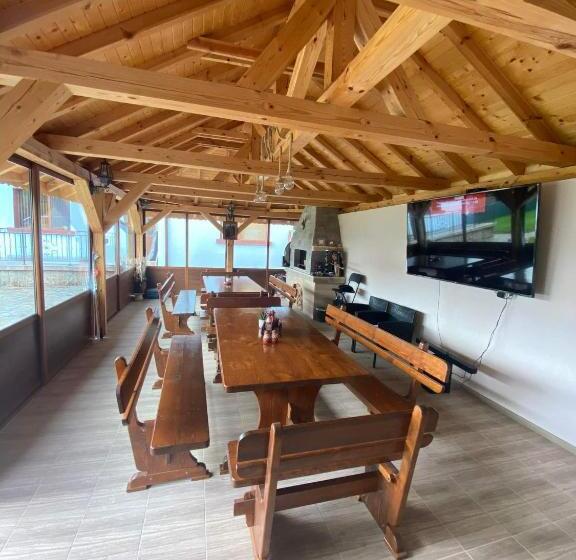 וילת חדר שינה 1, נוף לגינה, крушунски кът тея