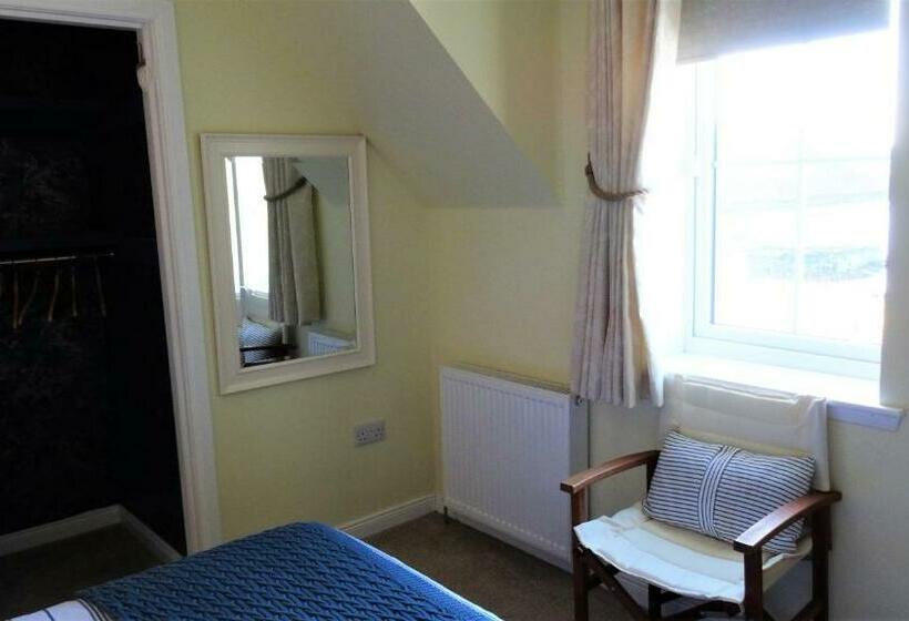 キングサイズベッドのスタンダードルーム, Bracadale House