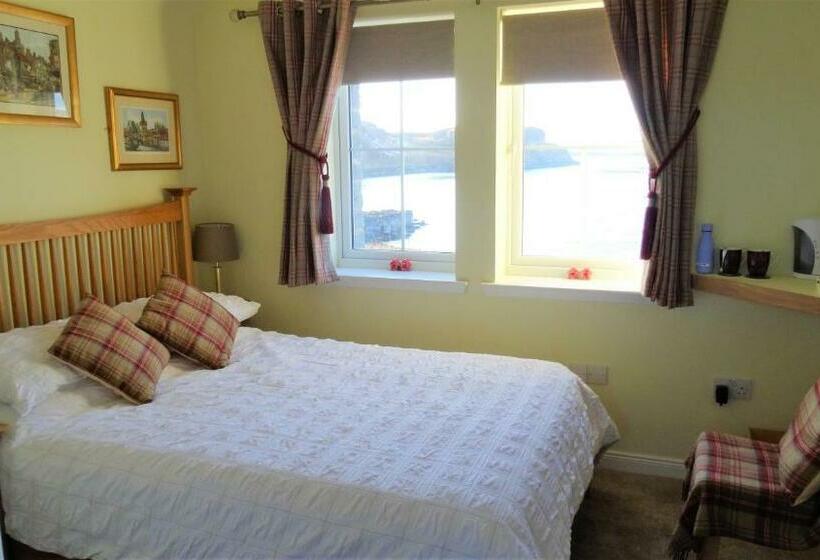 غرفة قياسية مطلّة علي البحر, Bracadale House