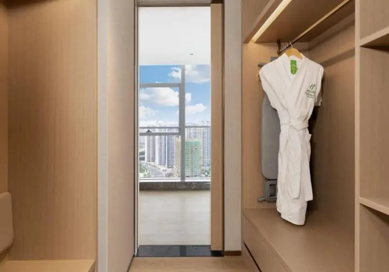 سوئیت با تخت بزرگ, Holiday Inn Changsha Malanshan By Ihg