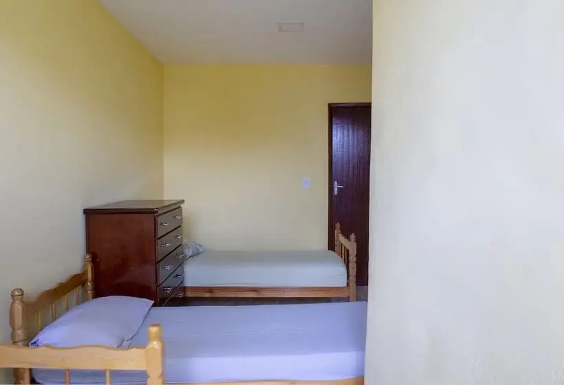 Standard Kolmen Hengen Huone, Oyo Pousada Simone