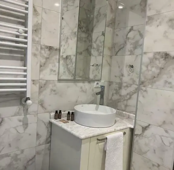 اتاق لوکس, Green Rock Hotel Boutique