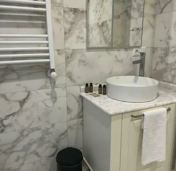 اتاق لوکس, Green Rock Hotel Boutique