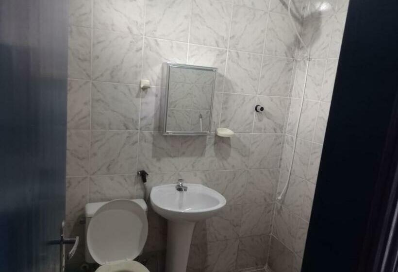 스위트, Ubatuba Suítes