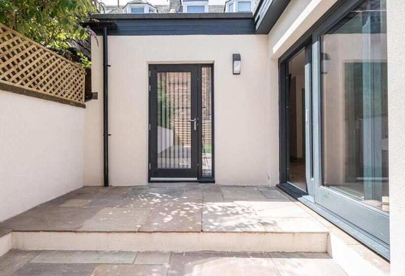 Номер Стандарт с Террасой, The Arran, St Andrews