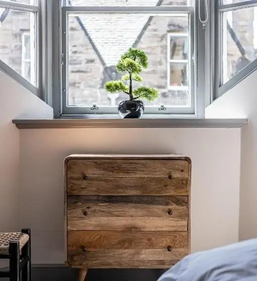 スタンダードシティビュールーム, The Arran, St Andrews