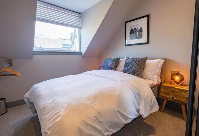 Номер Стандарт, The Arran, St Andrews