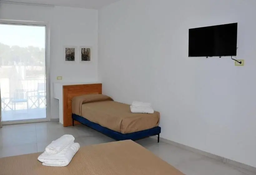 Standard Room Double Bed, Bluotranto